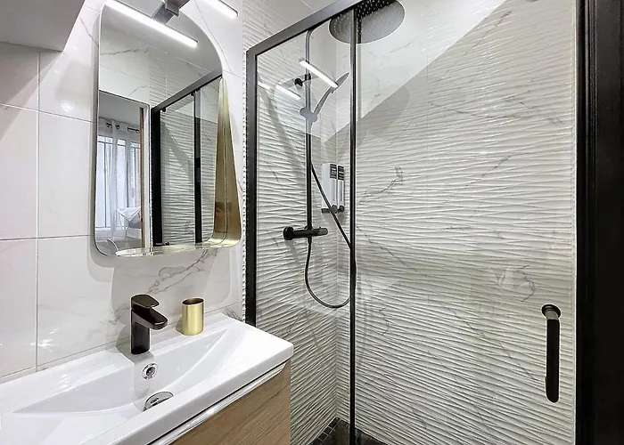 アパート Cosy Viel アンティーブ